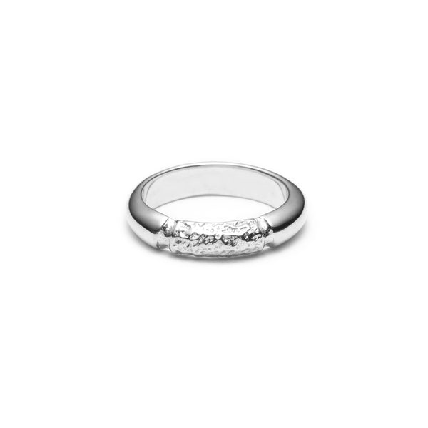 Maïa - textured ring